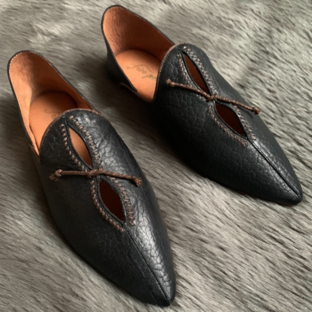 *SOLD* St Lucia Free People Flat